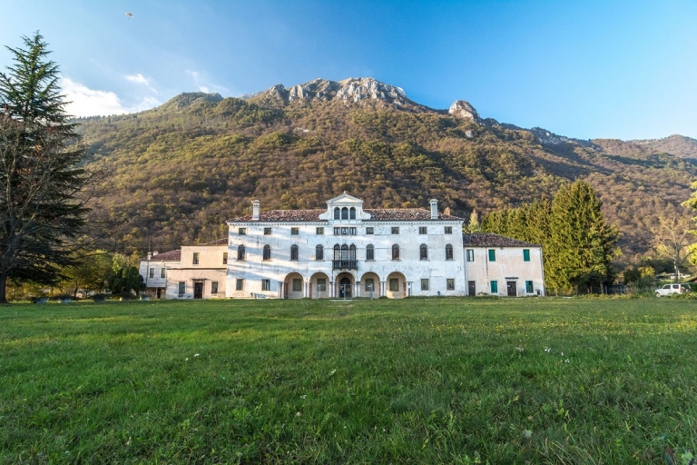 villa montalban